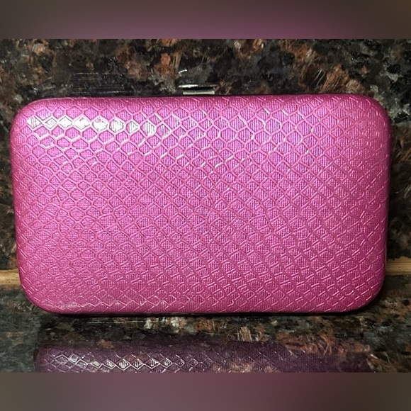 Crabtree & Evelyn Travel Manicure Kit 6-pc Nail Tools File Scissors twee… - Picture 2 of 8